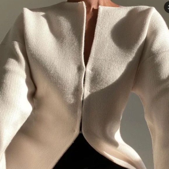 Zara Jackets & Blazers - Zara fit knitted jacket, bloggers favorite, new with tags, ivory, Medium